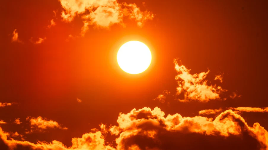 Instituto Nacional de Meteorologia emite alerta vermelho para onda de calor em 5 estados brasileiros