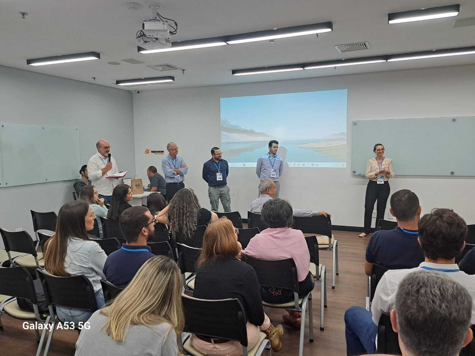 Sucesso! Saiba como foi o Simpósio Frangos de Corte: Sanidade e Manejo da FACTA